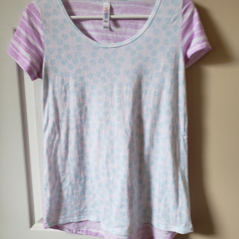 Lularoe Classic Tee
